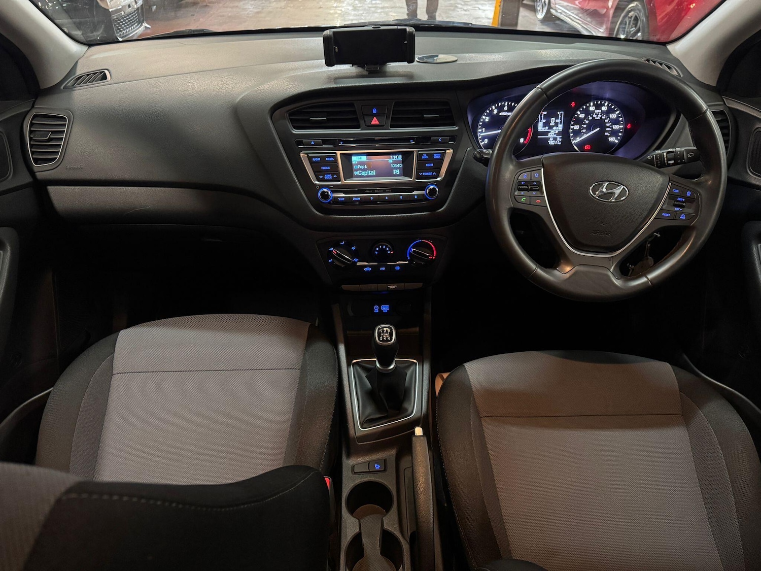 Used Hyundai i20 2017 for sale - 77351928: Photo 24