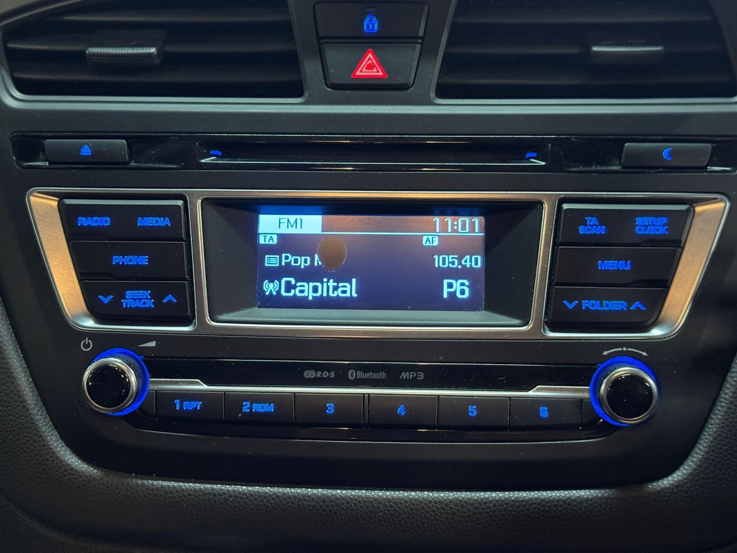 Used Hyundai i20 2017 for sale - 77351928: Photo 31