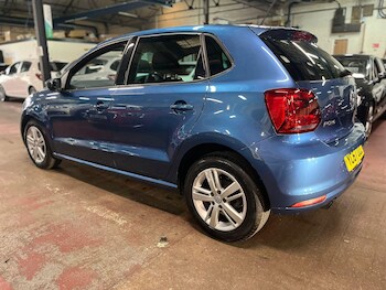 Used Volkswagen Polo 2017 for sale - 76521698: Photo