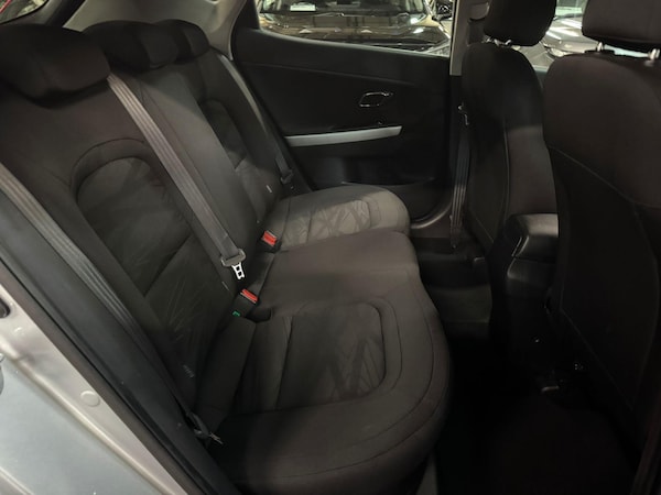 Used Kia Ceed 2017 for sale - 76167157: Photo 17