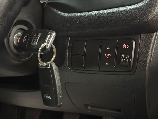 Used Kia Ceed 2017 for sale - 76167157: Photo 33