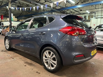 Used Kia Ceed 2014 for sale - 76926273: Photo