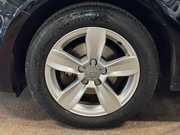 Used Audi A1 2016 for sale - 76337628: Photo 9