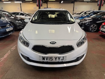 Used Kia Ceed 2015 for sale - 77793445: Photo