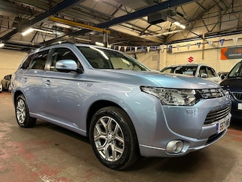 Mitsubishi Outlander feature image