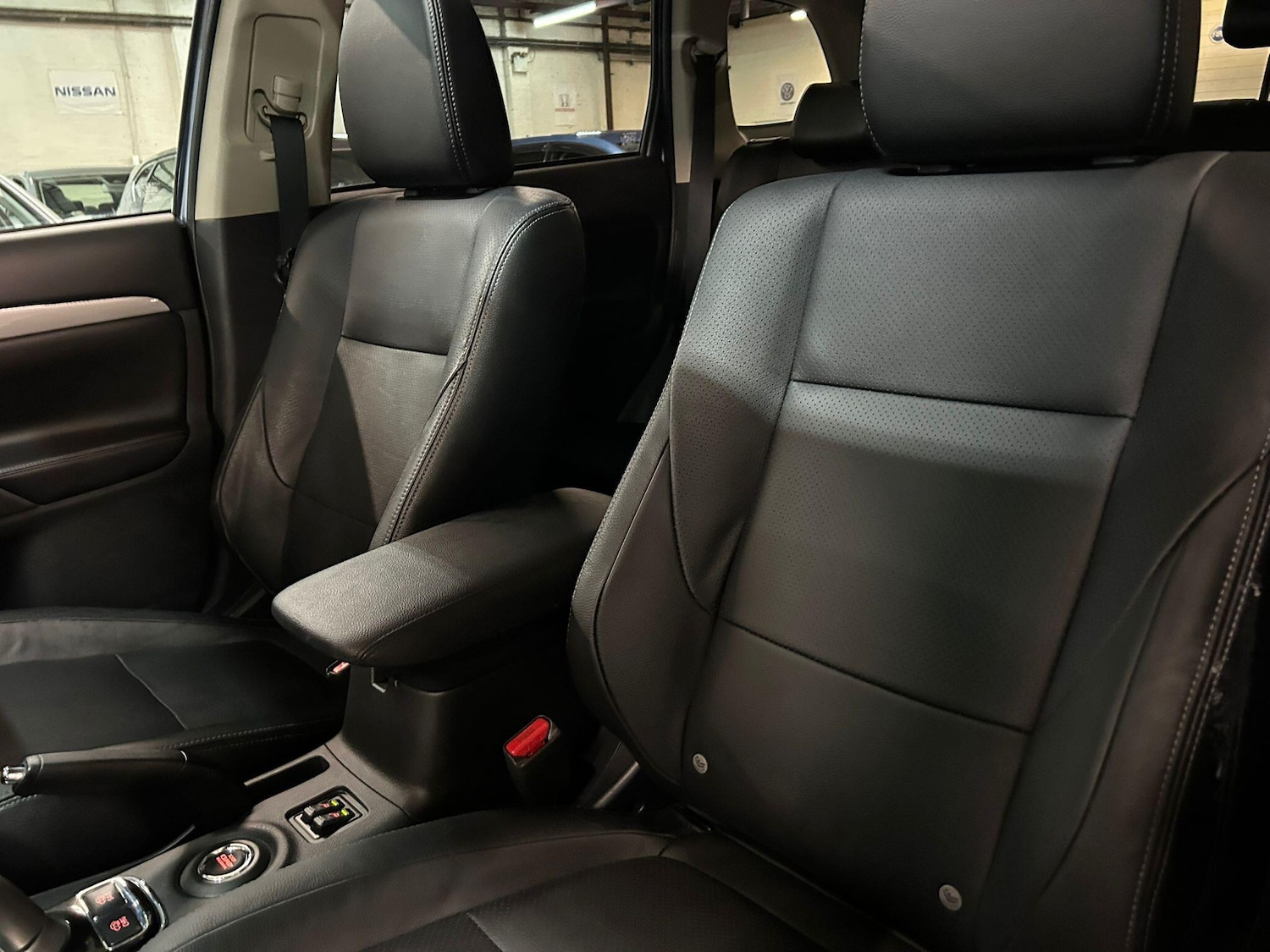 Used Mitsubishi Outlander for sale - 76992679: Photo 21