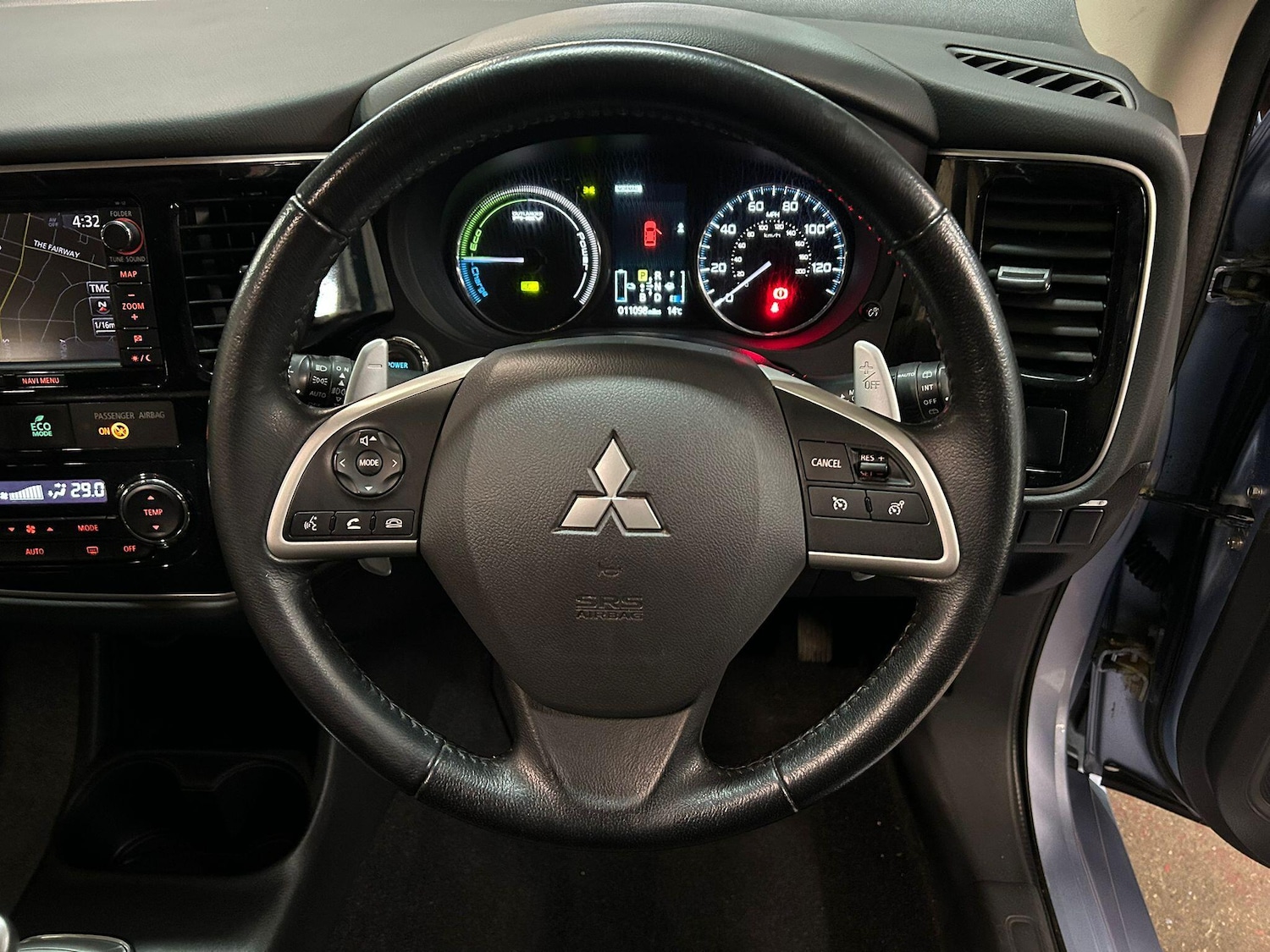 Used Mitsubishi Outlander for sale - 76992679: Photo 29