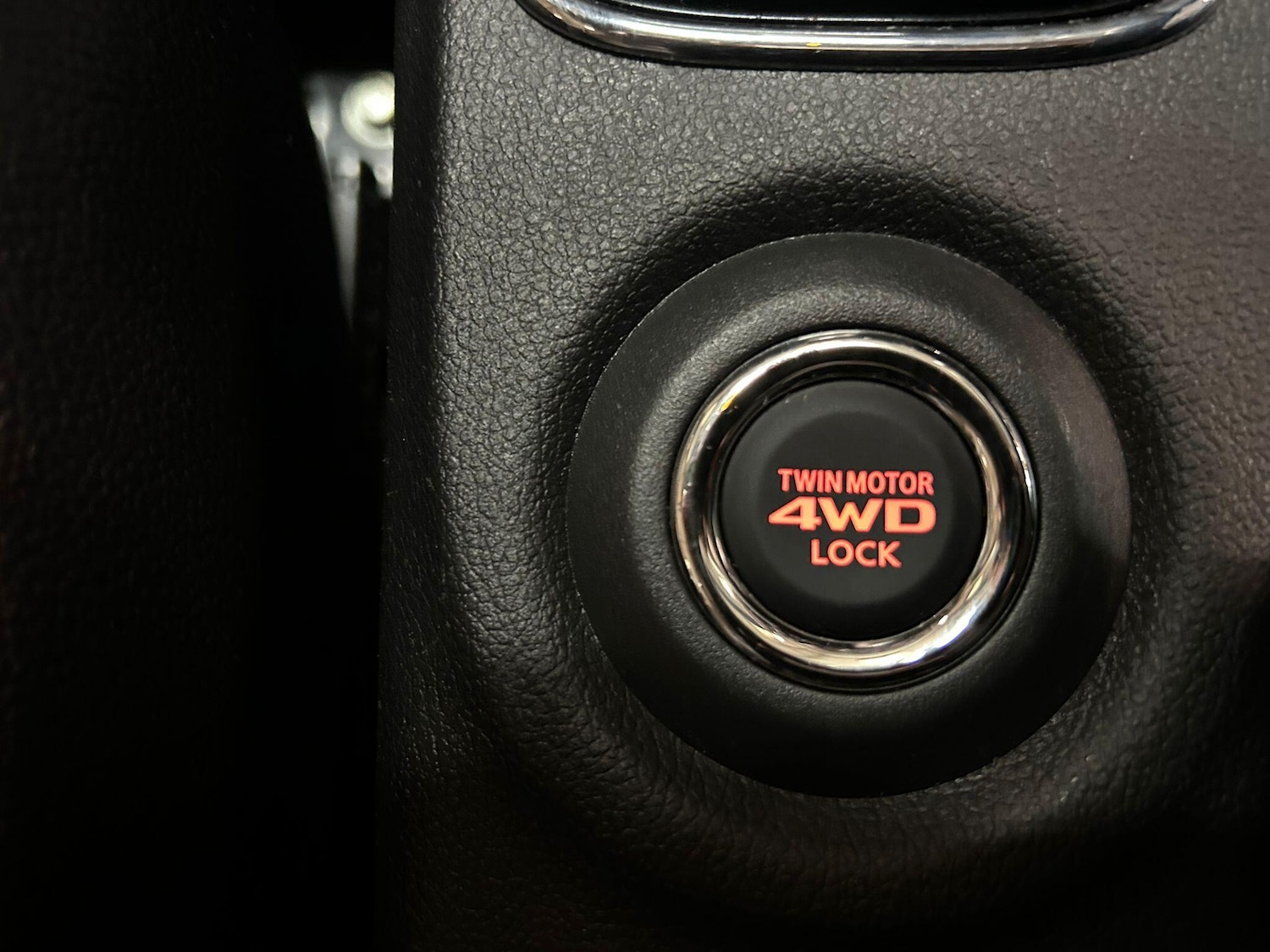 Used Mitsubishi Outlander for sale - 76992679: Photo 39