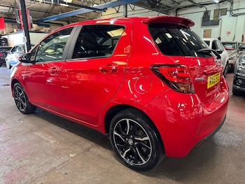 Used Toyota Yaris 2016 for sale - 78965503: Photo