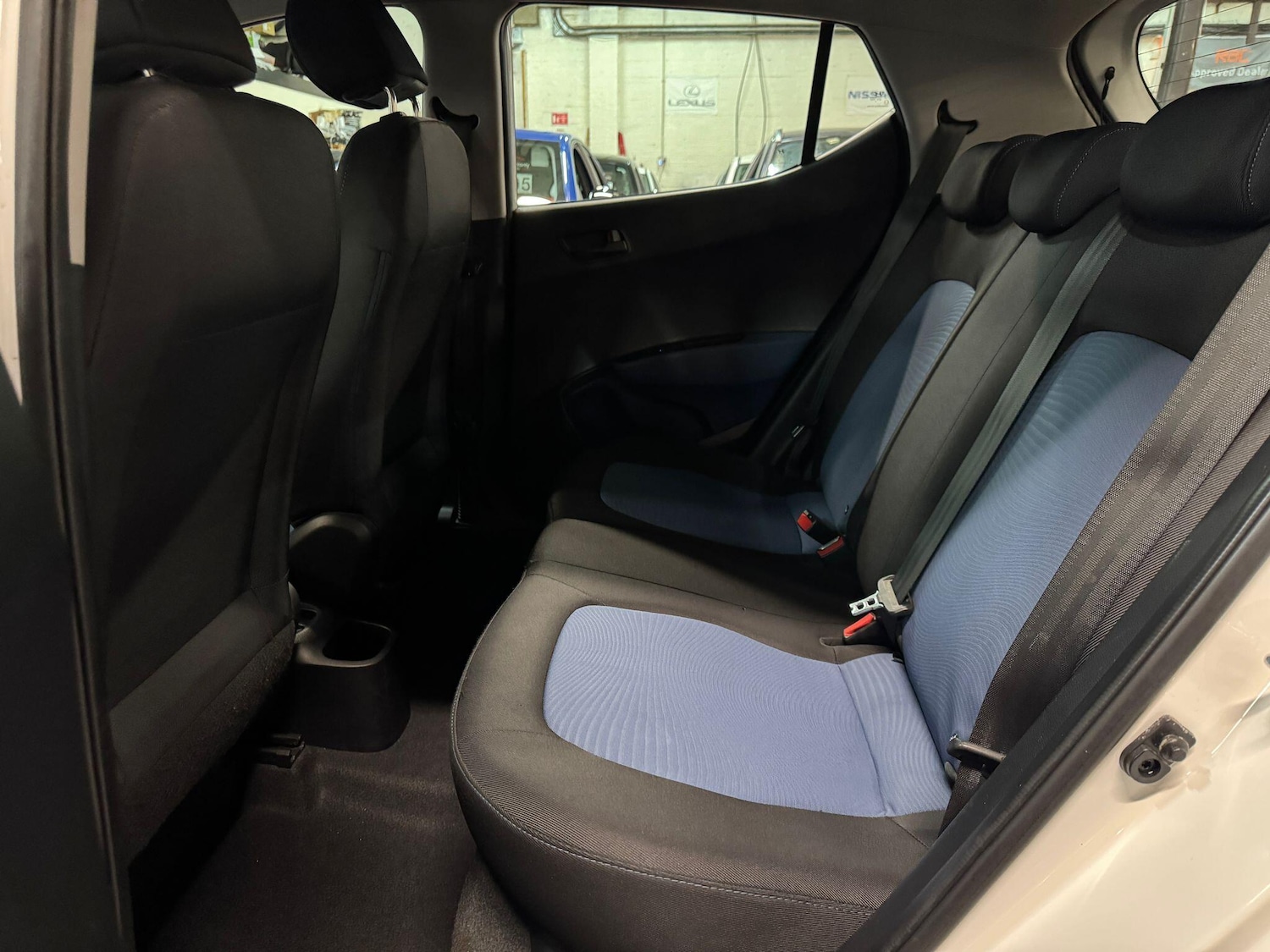 Used Hyundai i10 for sale - 76995819: Photo 19