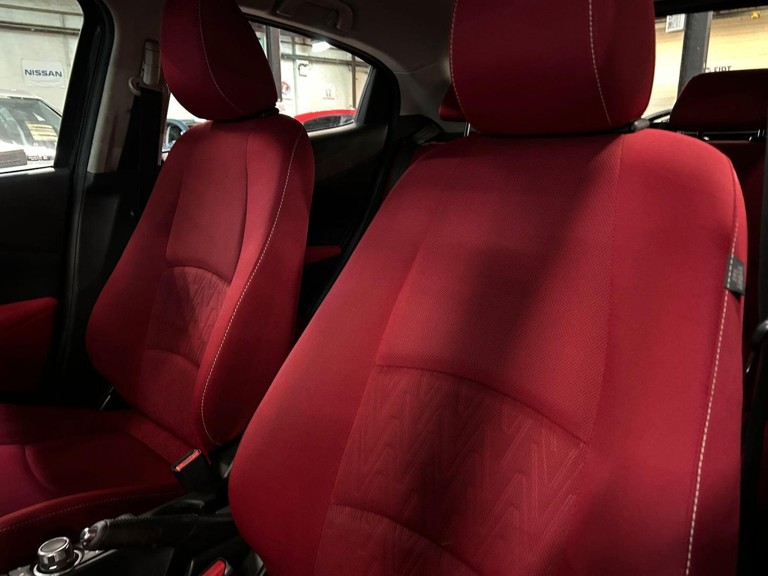 Used Mazda Mazda2 2016 for sale - 76936709: Photo 12