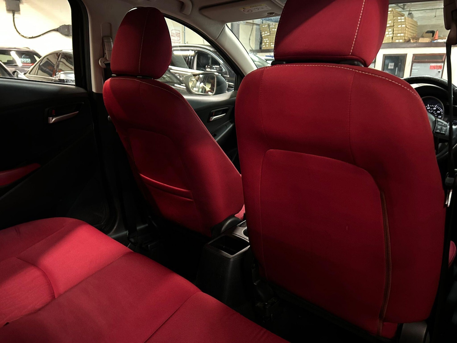 Used Mazda Mazda2 2016 for sale - 76936709: Photo 16