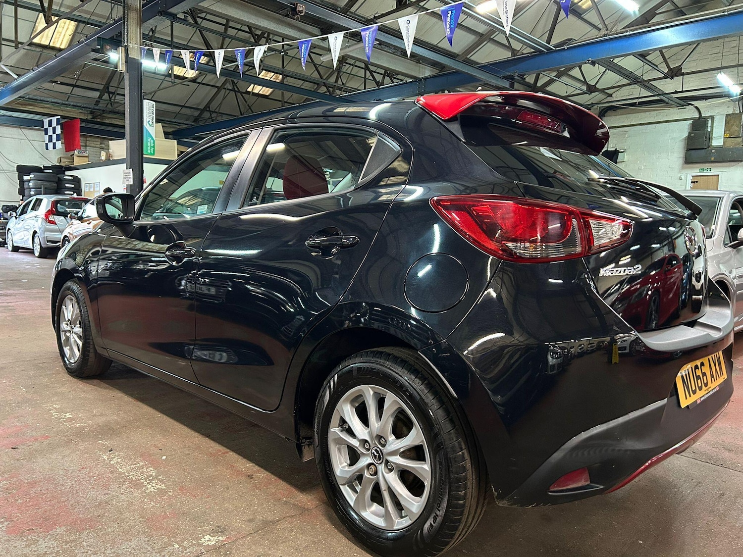 Used Mazda Mazda2 2016 for sale - 76936709: Photo 4