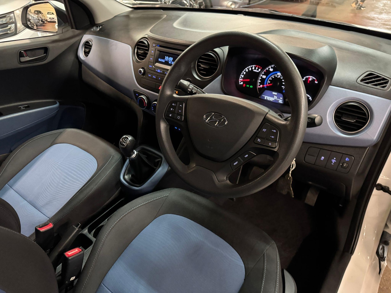 Used Hyundai i10 2014 for sale - 76371366: Photo 11