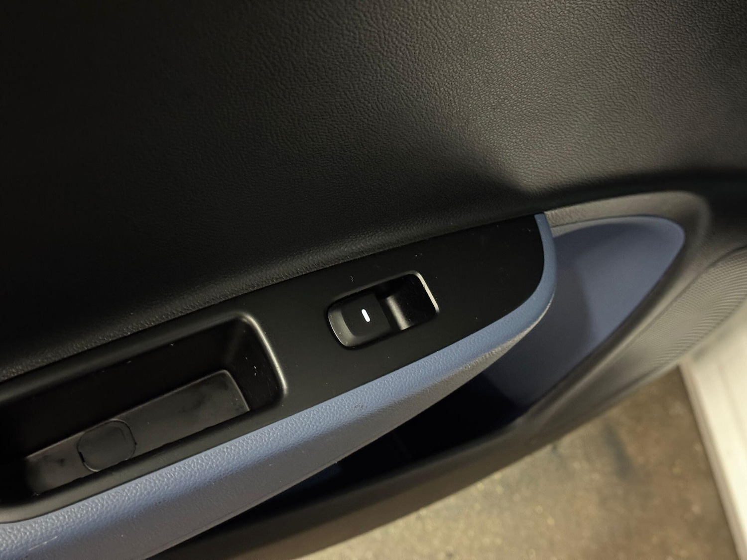 Used Hyundai i10 2014 for sale - 76371366: Photo 23