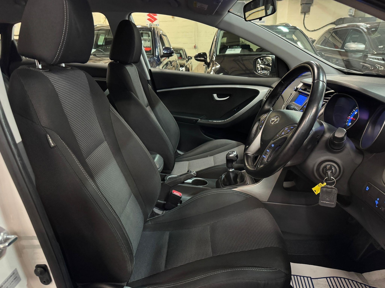 Used Hyundai i30 2014 for sale - 76572567: Photo 11