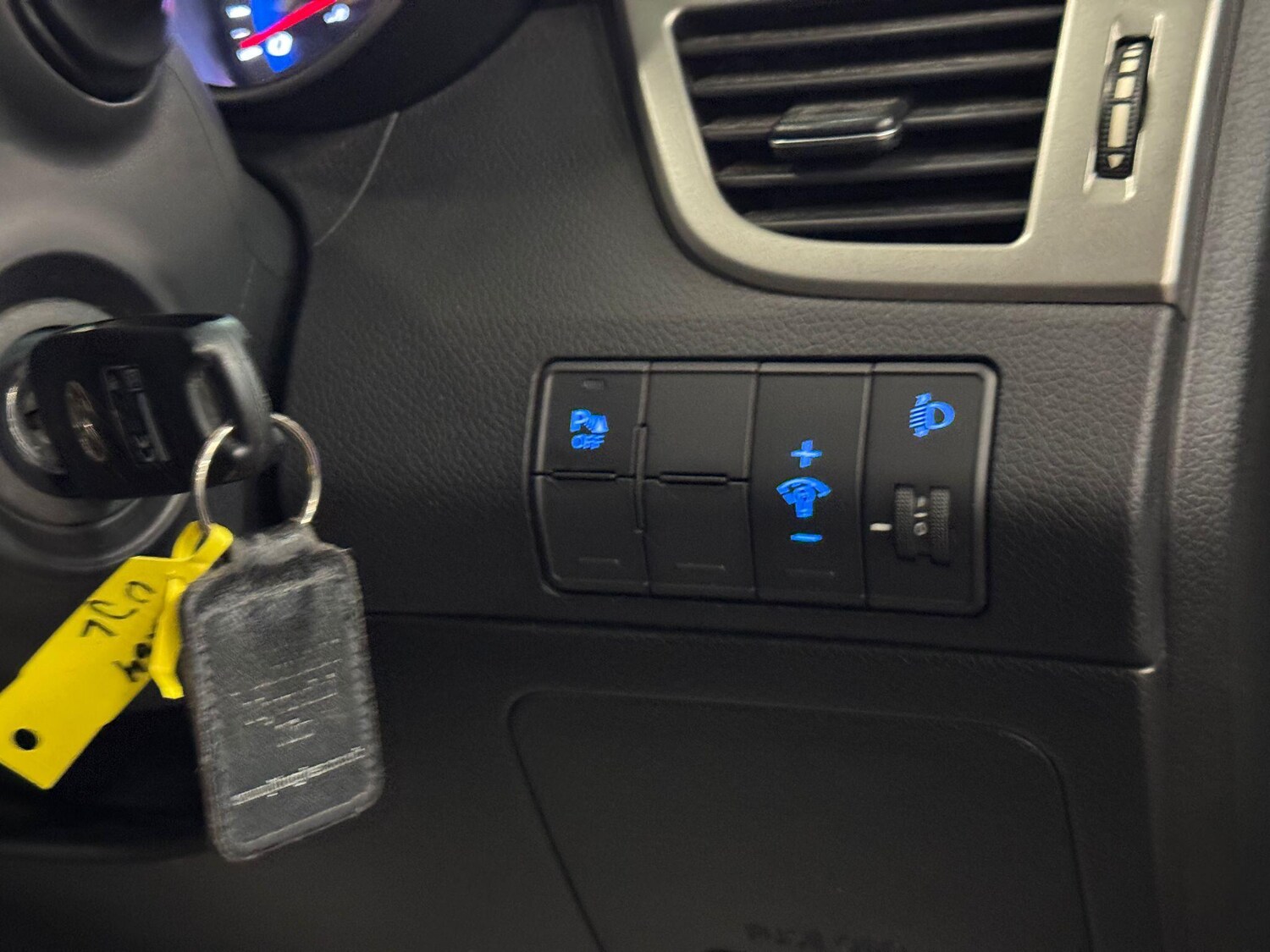 Used Hyundai i30 2014 for sale - 76572567: Photo 29