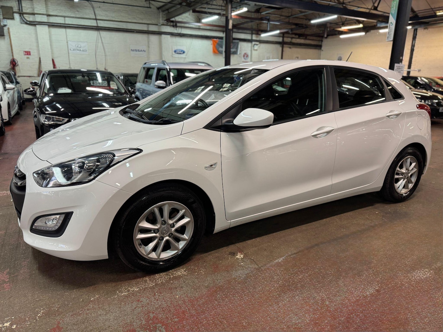 Used Hyundai i30 2014 for sale - 76572567: Photo 3