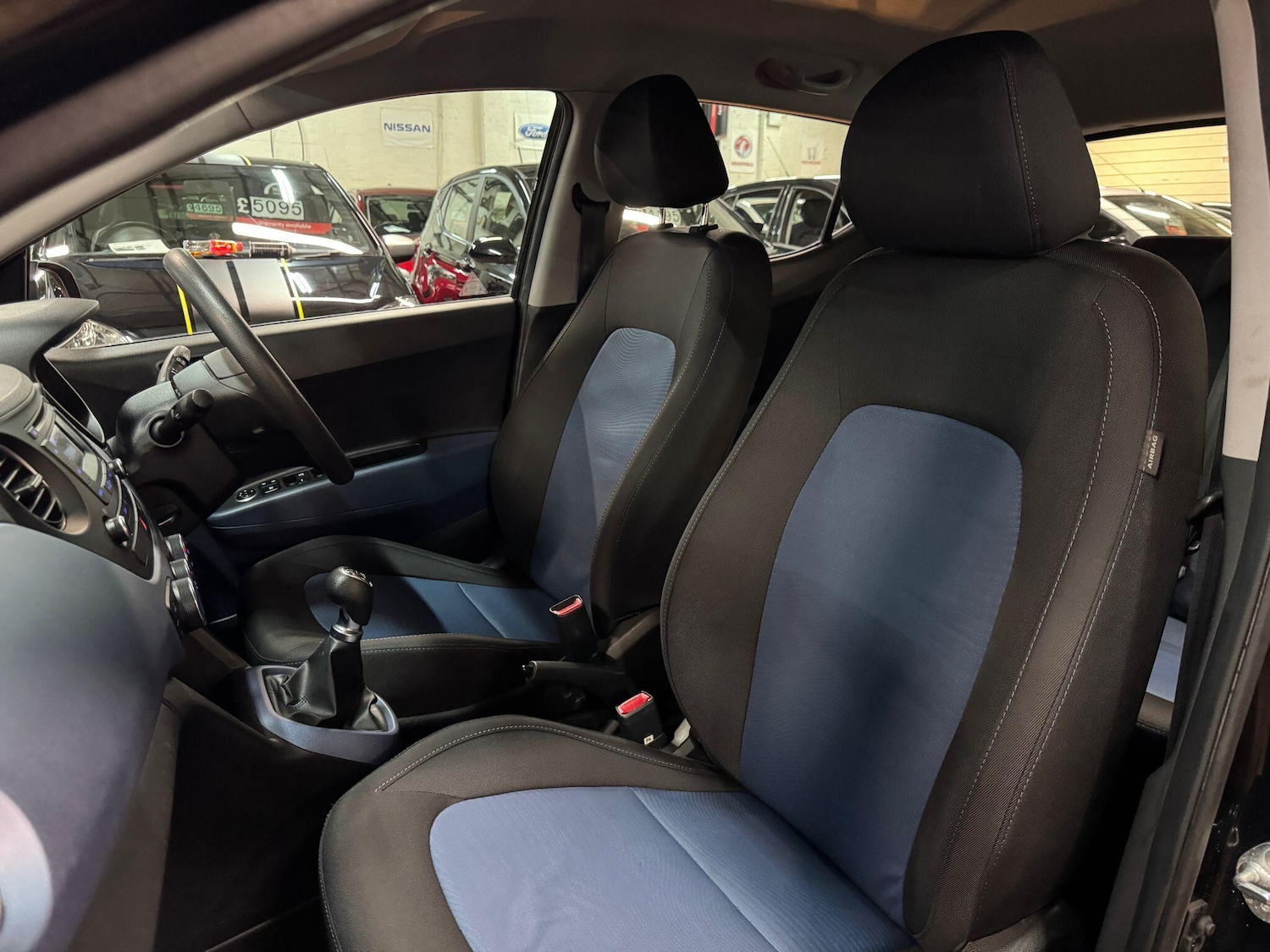 Used Hyundai i10 2014 for sale - 77291494: Photo 14