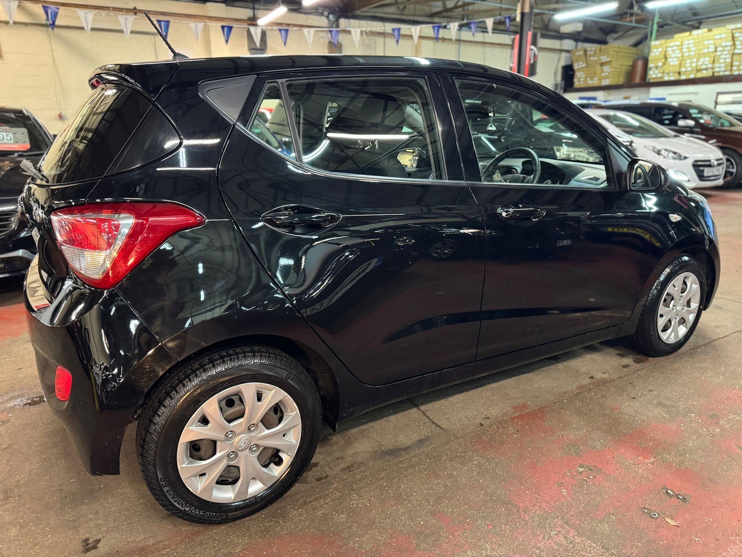 Used Hyundai i10 2014 for sale - 77291494: Photo 6