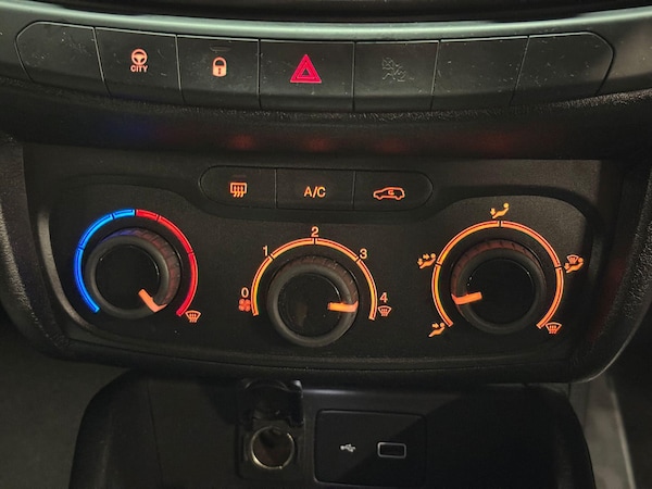 Used Fiat Tipo 2018 for sale - 76167499: Photo 30