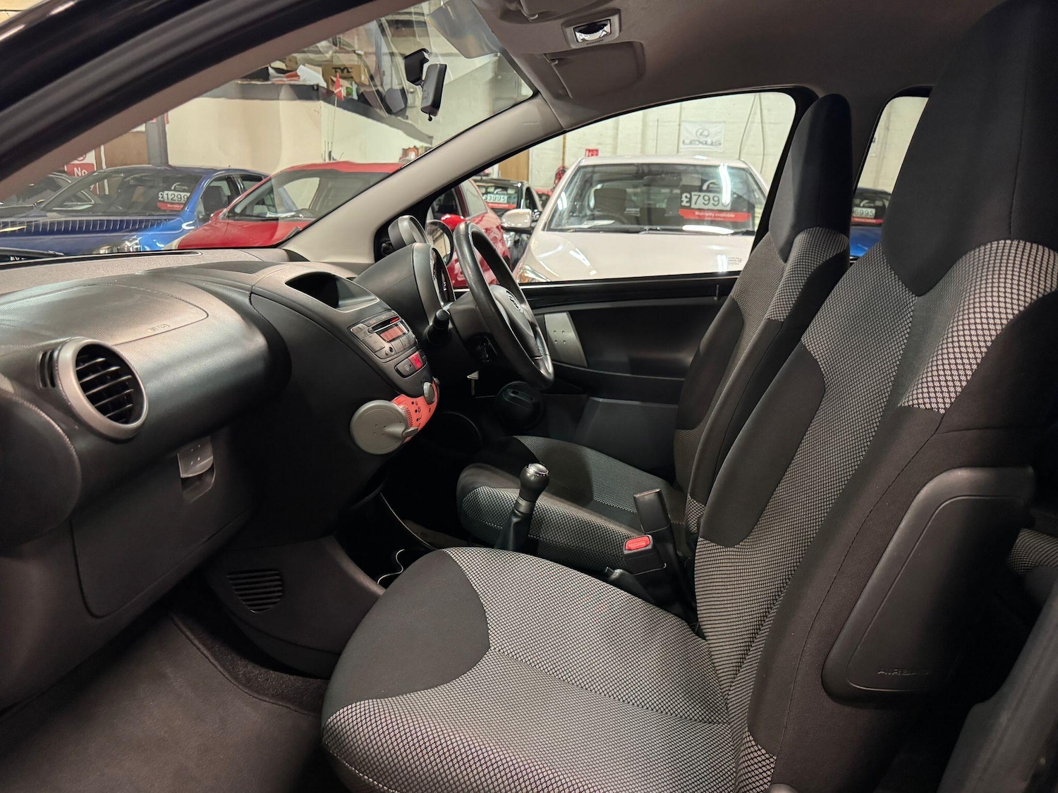 Used Toyota AYGO 2014 for sale - 77657782: Photo 15