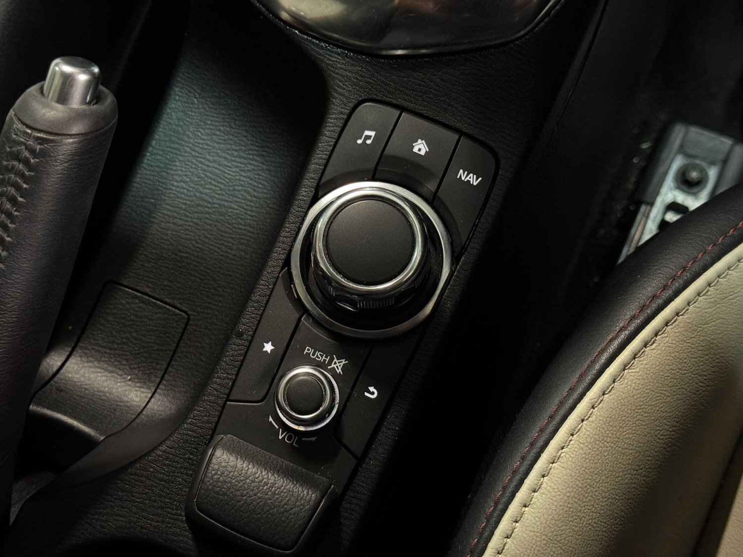 Used Mazda CX-5 2015 for sale - 76991829: Photo 39