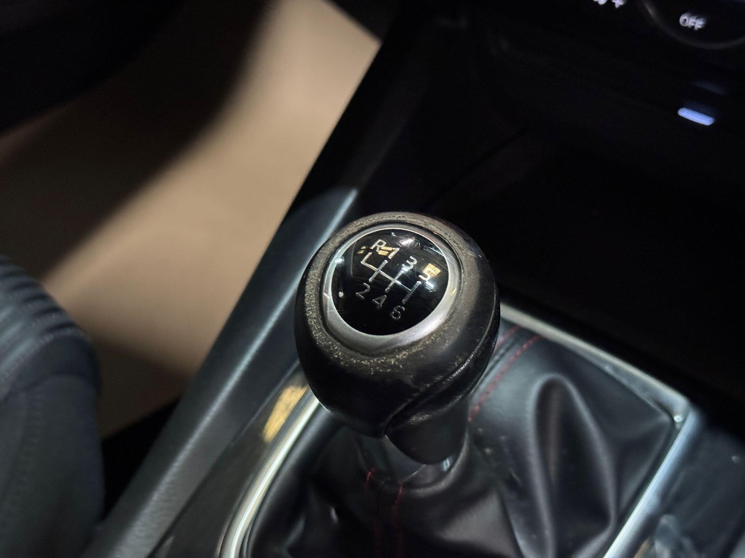 Used Mazda Mazda3 2015 for sale - 76584672: Photo 32