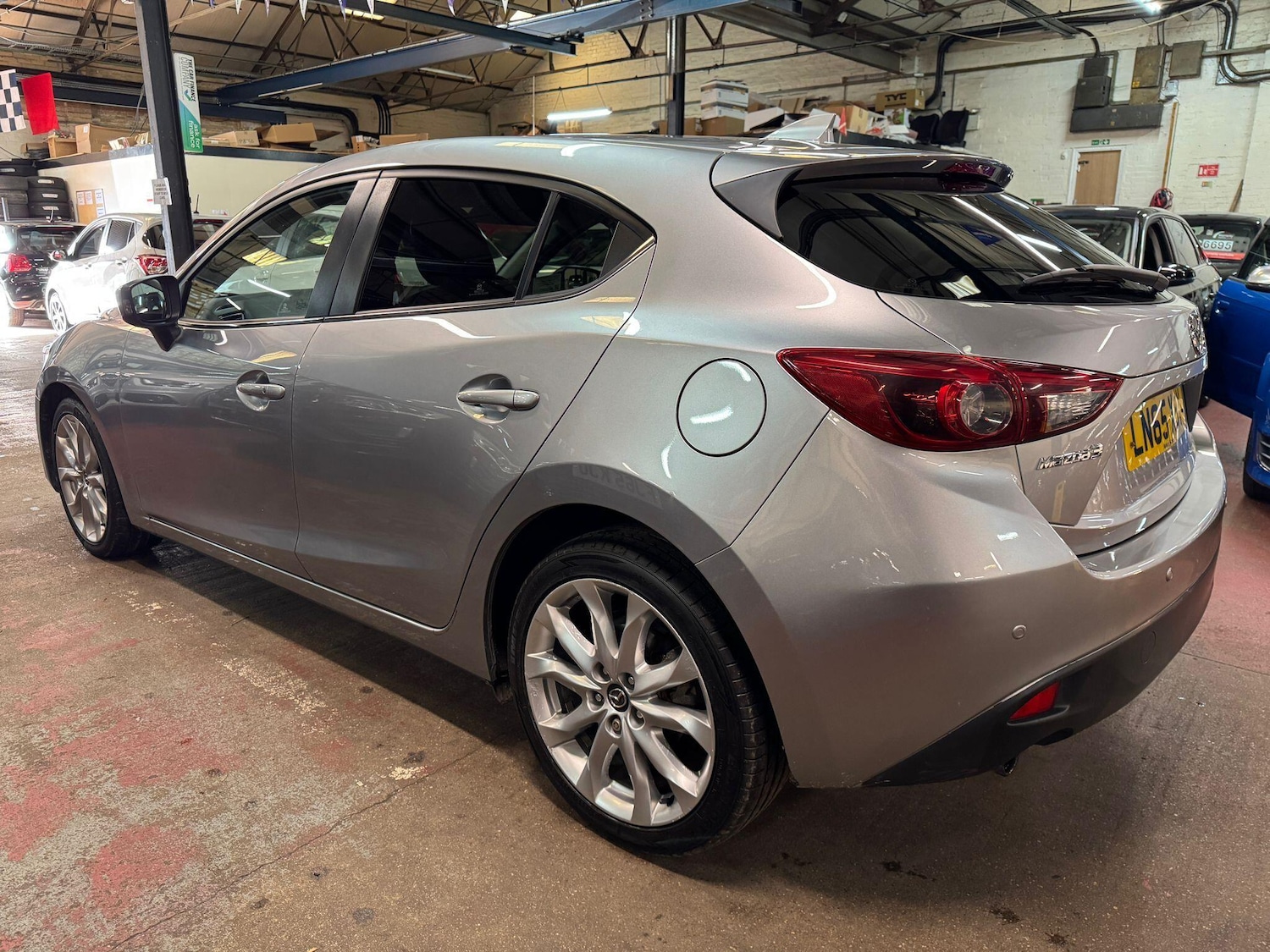 Used Mazda Mazda3 2015 for sale - 76584672: Photo 4