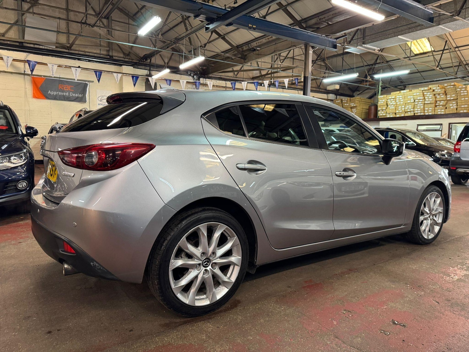 Used Mazda Mazda3 2015 for sale - 76584672: Photo 6