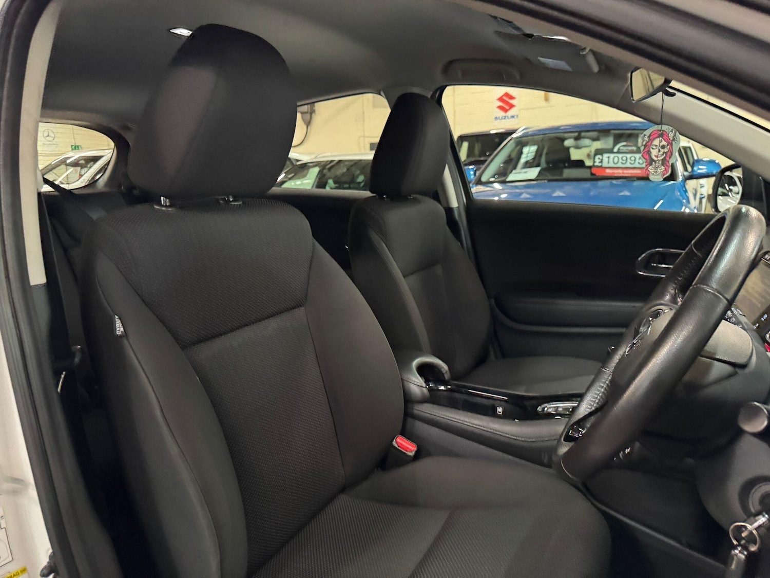 Used Honda HR-V for sale - 77958161: Photo 12