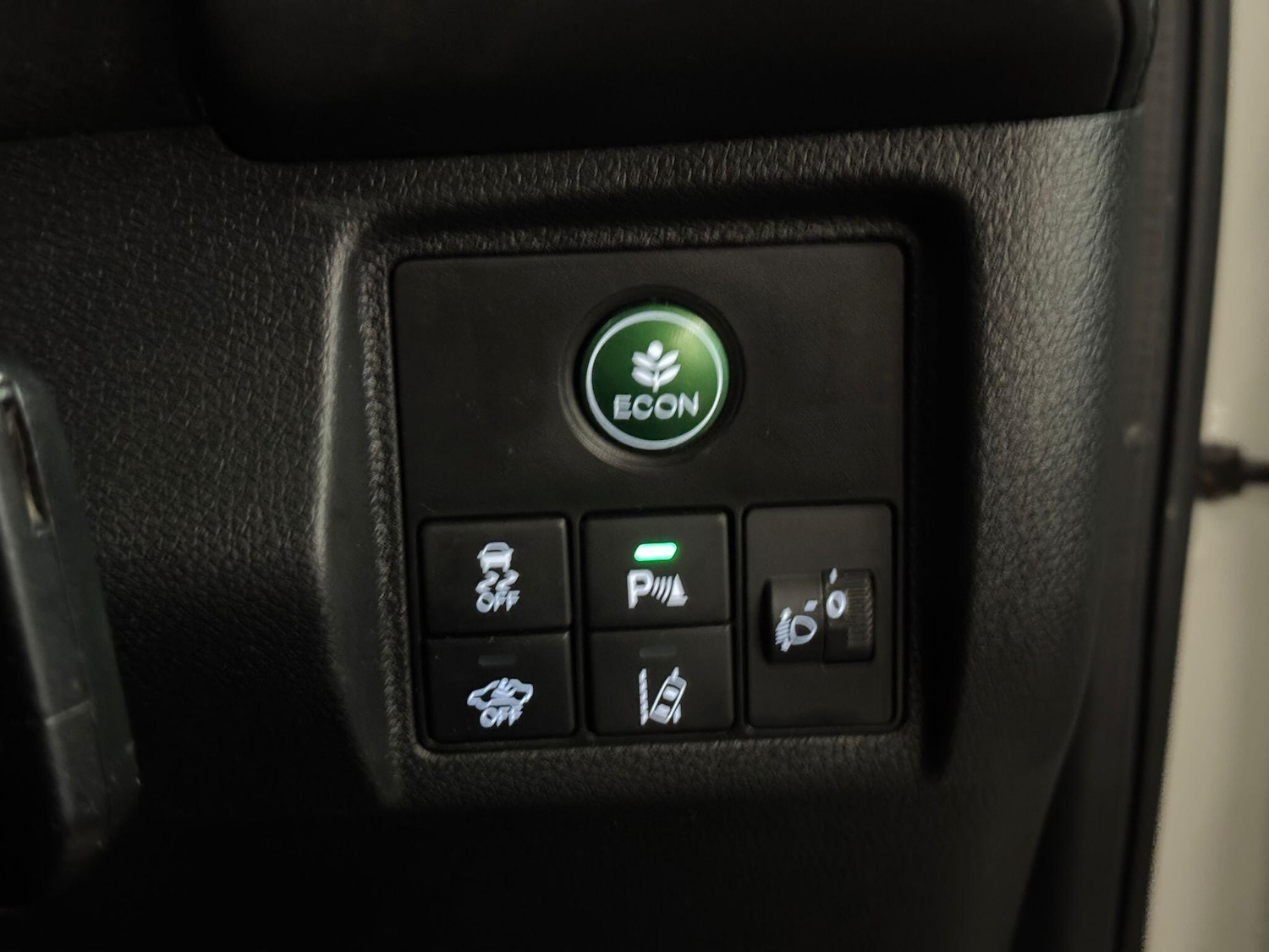 Used Honda HR-V for sale - 77958161: Photo 26