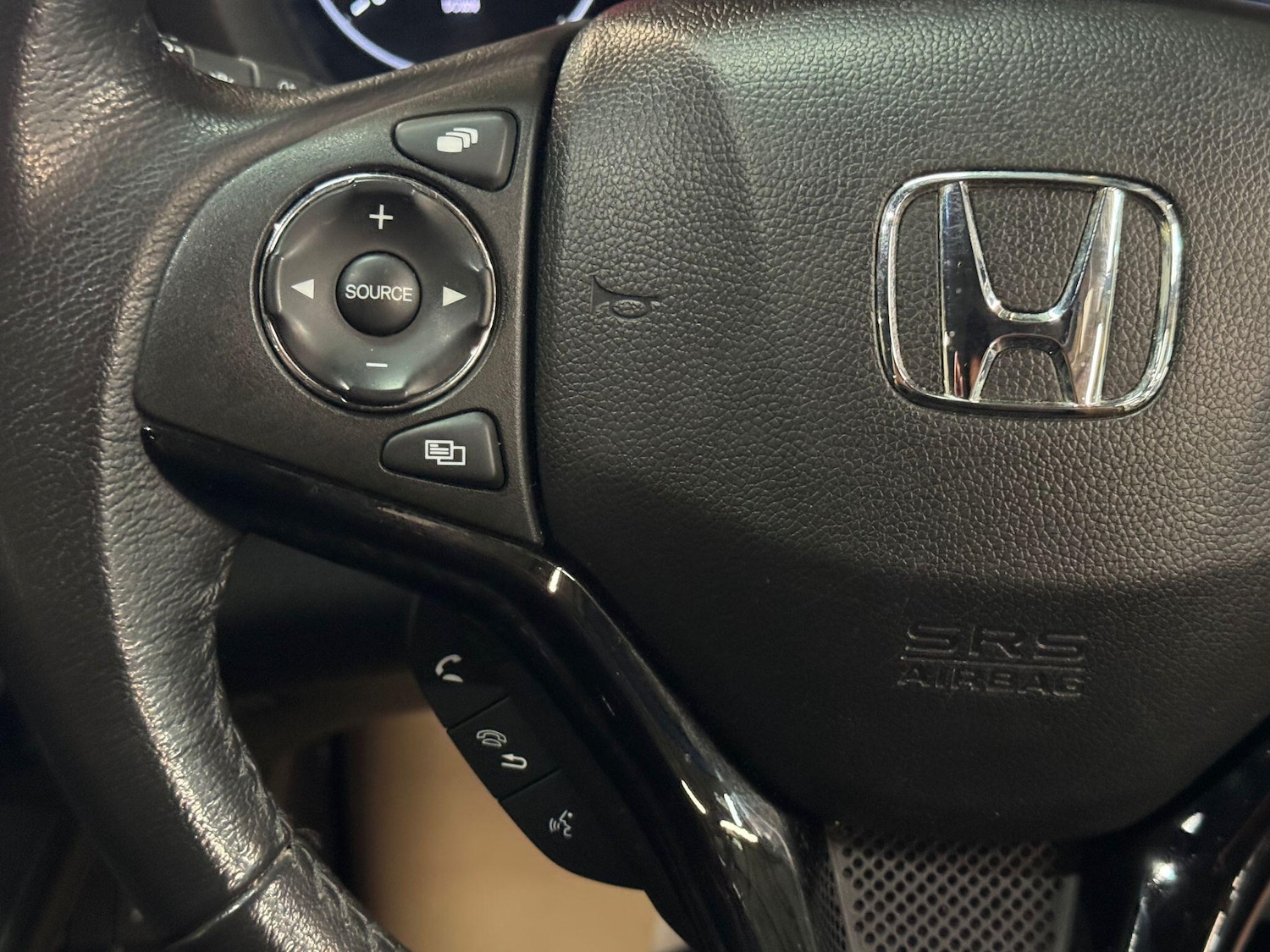 Used Honda HR-V for sale - 77958161: Photo 29