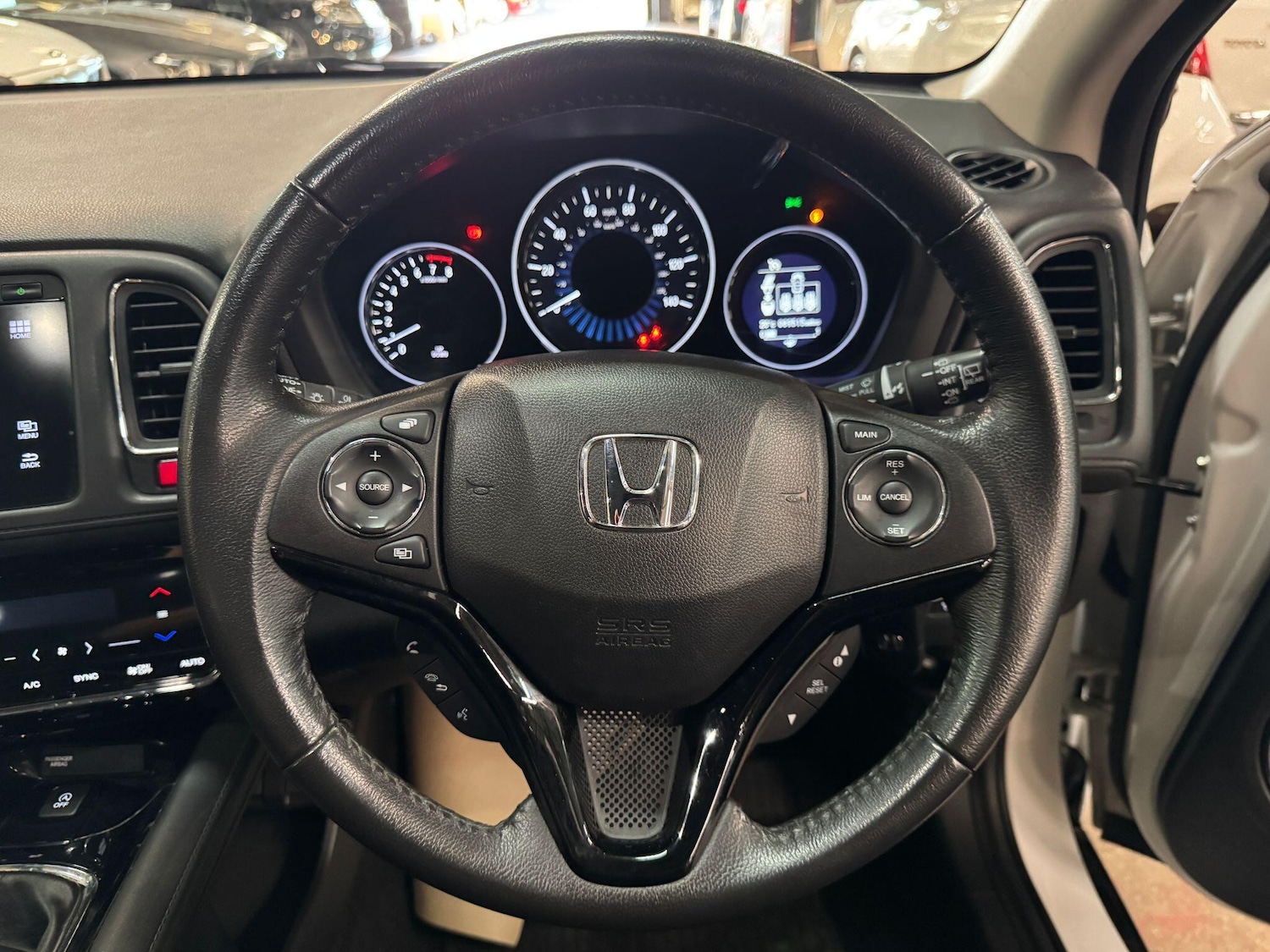 Used Honda HR-V for sale - 77958161: Photo 30