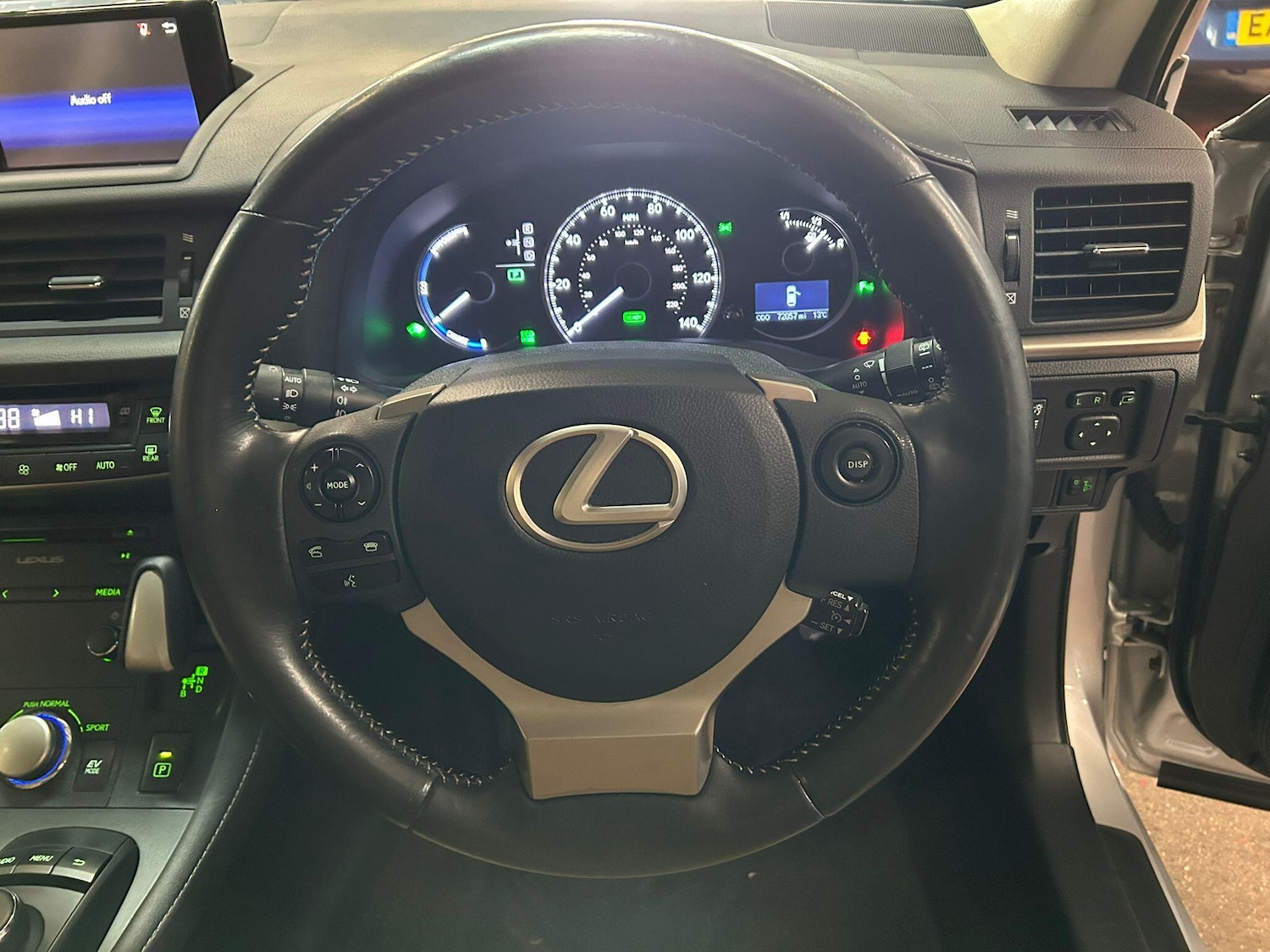 Used Lexus CT 2015 for sale - 76432340: Photo 26