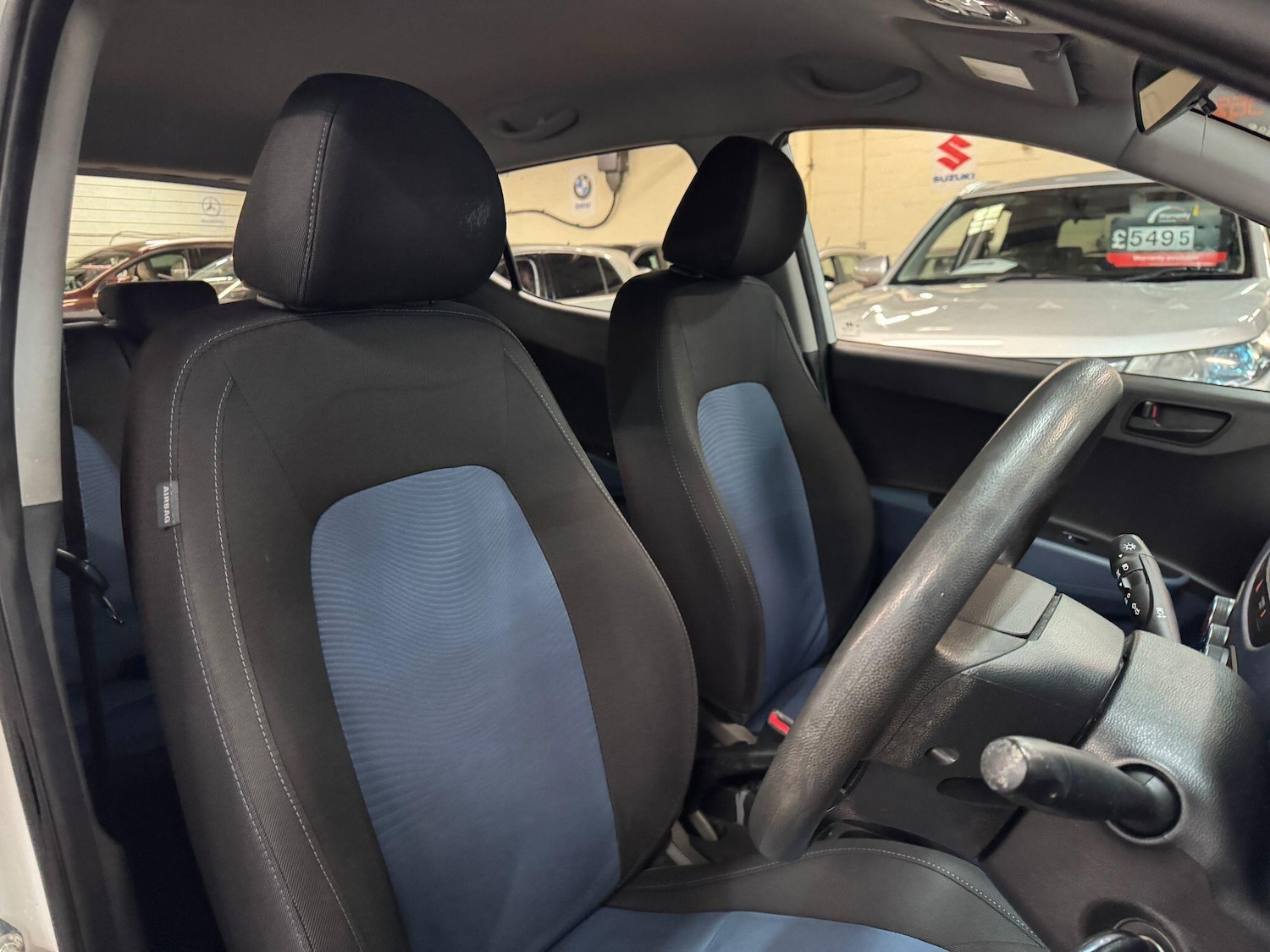 Used Hyundai i10 2016 for sale - 76326976: Photo 11