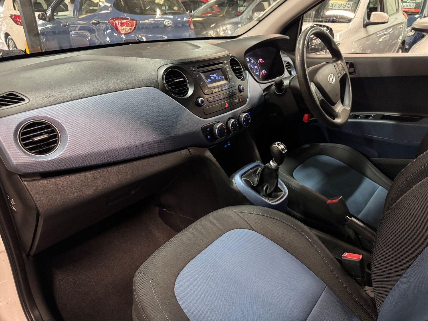 Used Hyundai i10 2016 for sale - 76326976: Photo 13