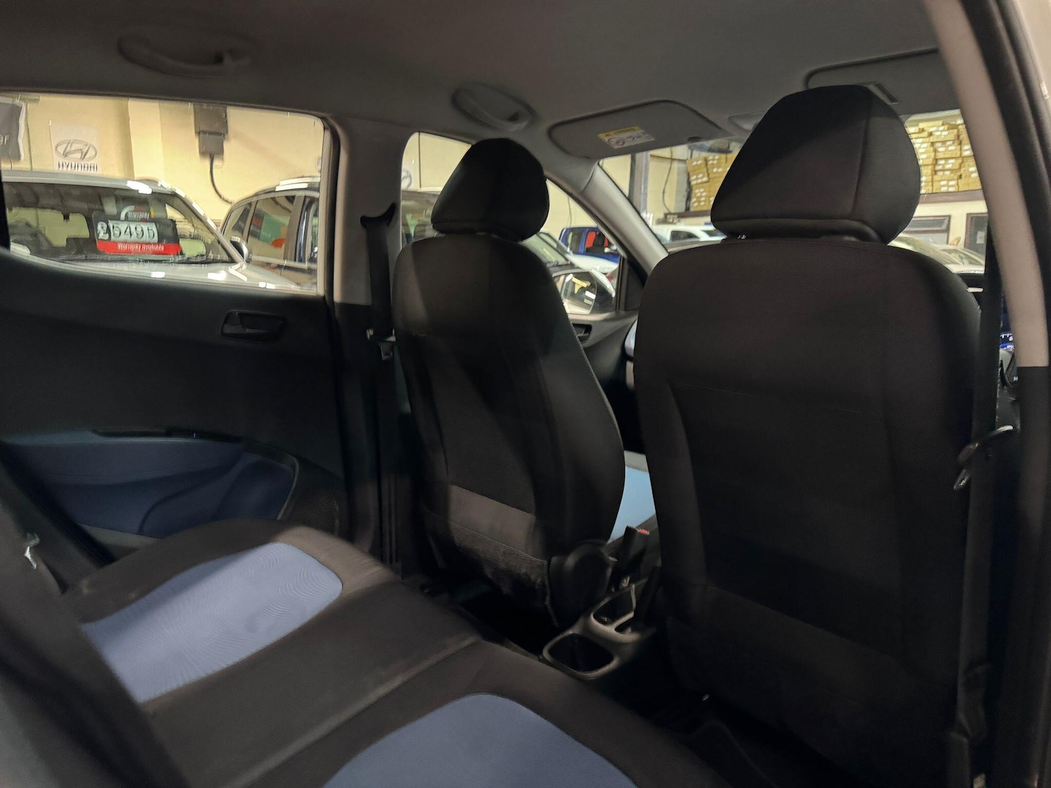 Used Hyundai i10 2016 for sale - 76326976: Photo 17