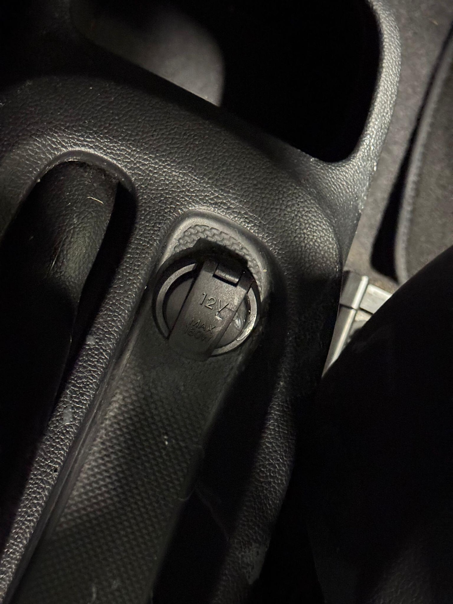 Used Hyundai i10 2016 for sale - 76326976: Photo 33