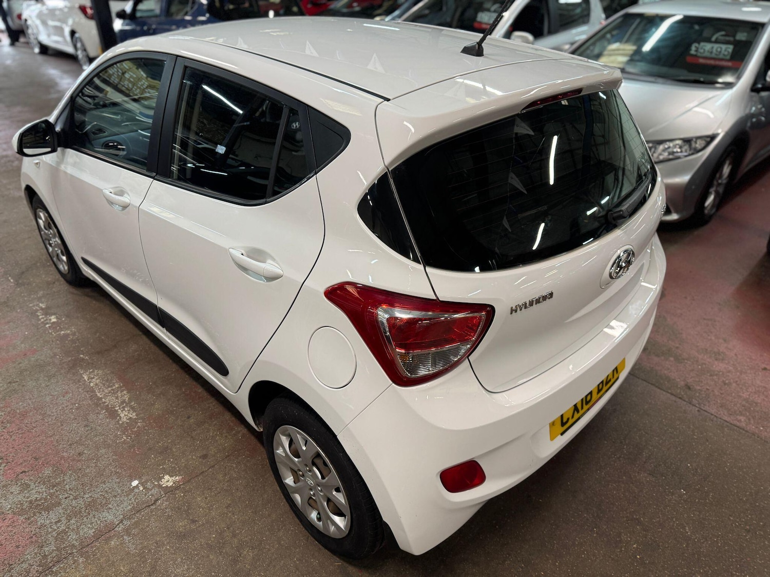 Used Hyundai i10 2016 for sale - 76326976: Photo 7