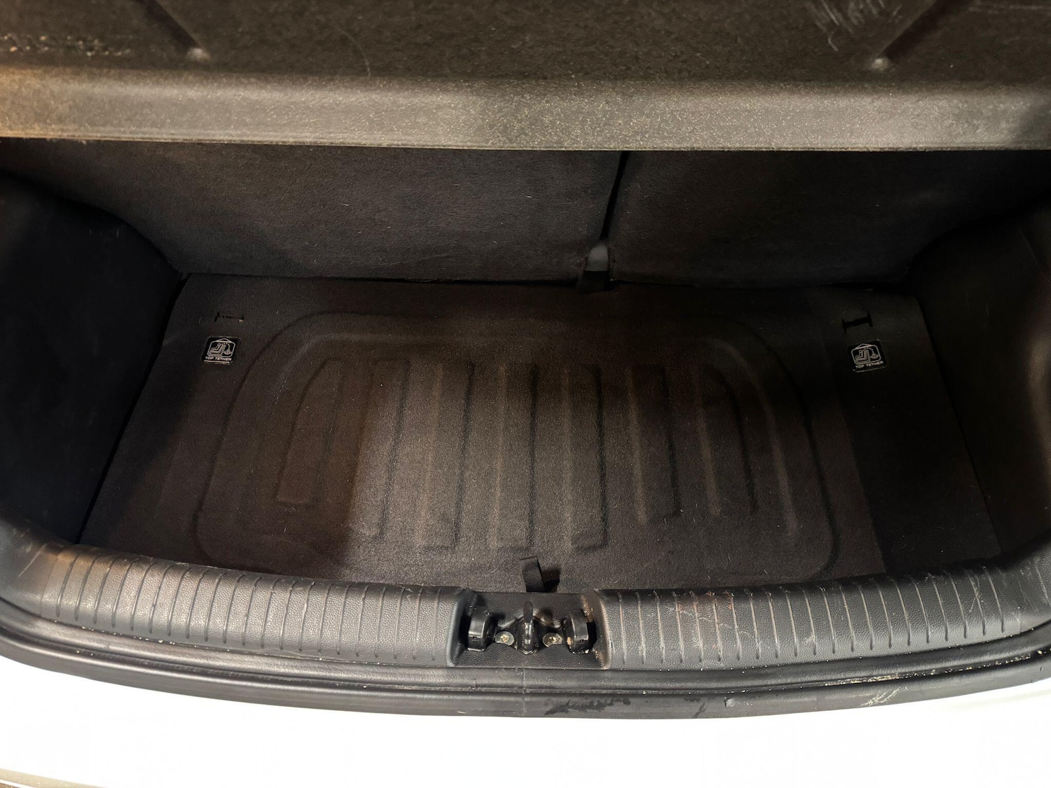 Used Hyundai i10 2016 for sale - 76326976: Photo 8