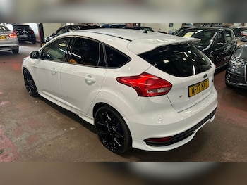 Used Ford Focus 2017 for sale - 78965363: Photo