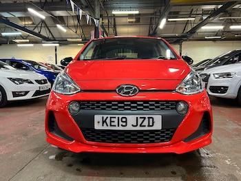 Used Hyundai i10 2019 for sale - 77396617: Photo