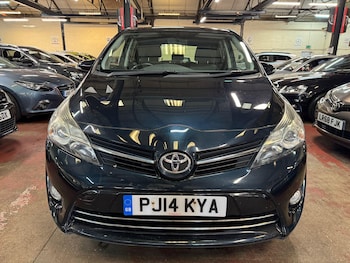 Used Toyota Verso 2014 for sale - 78878104: Photo