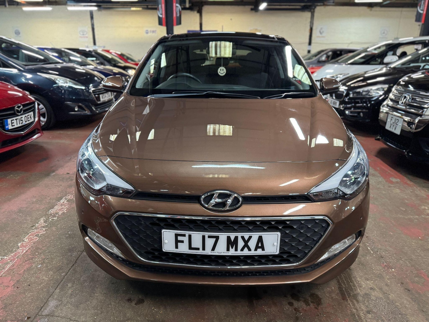 Used Hyundai i20 2017 for sale - 77510343: Photo 2