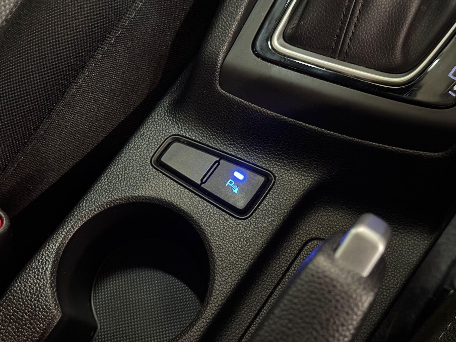 Used Hyundai i20 2017 for sale - 77510343: Photo 41