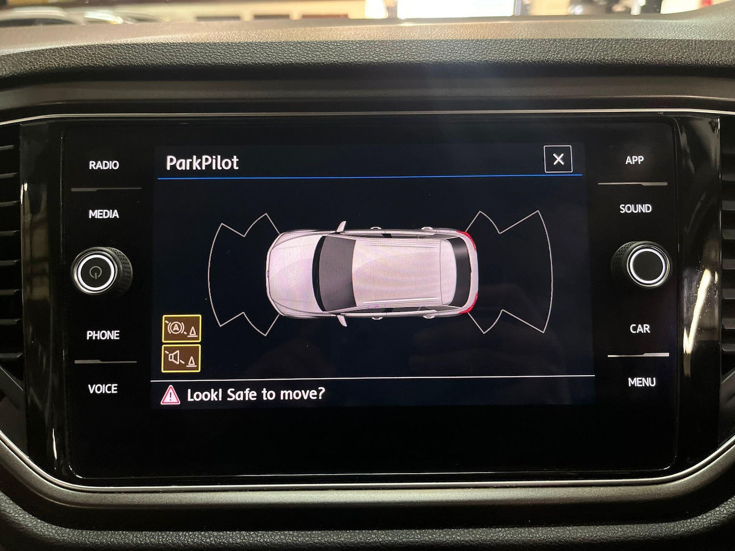 Used Volkswagen T-Roc 2018 for sale - 77559081: Photo 31