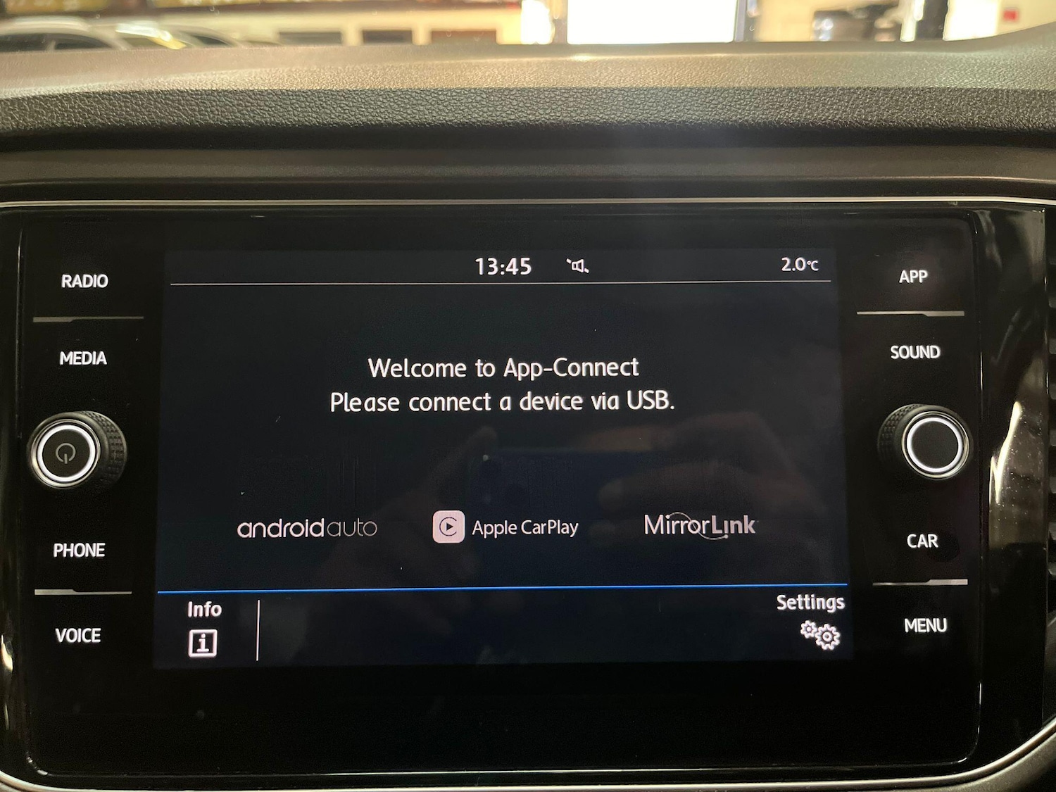 Used Volkswagen T-Roc 2018 for sale - 77559081: Photo 36