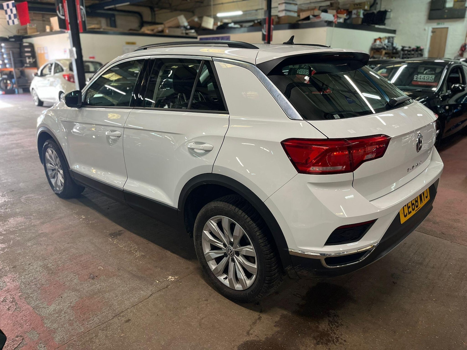 Used Volkswagen T-Roc 2018 for sale - 77559081: Photo 4