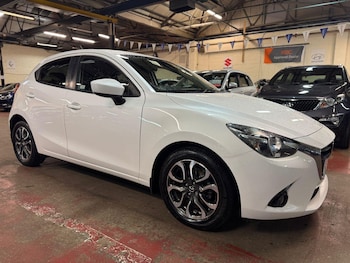 2015 (15) - 1.5 SKYACTIV-G Sports Launch Edition Euro 6 (s/s) 5dr